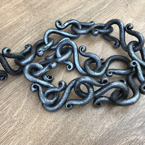 Hand forged chain, medieval, chain, iron chain, plant hanger, lamp hanger, sconce hanger, outdoor,garden decor,hardware,vintage,chain holder