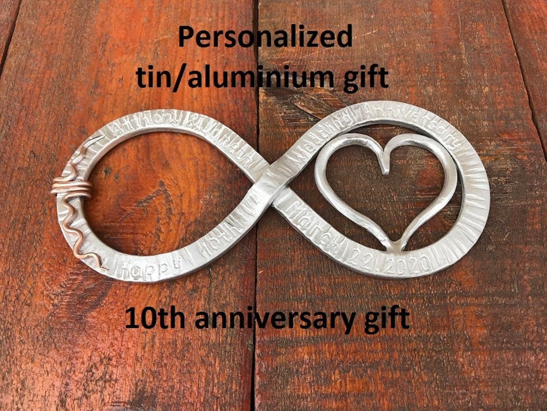 DOES/DOES 10th Anniversary Live「Thanksg… Amazon.com: 10th Anniversary - 10 Years Marriage Happy