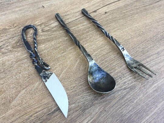 中世のカトラリーセット、ナイフ、スプーン、中世のカトラリー