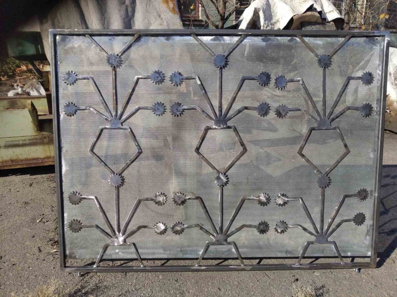 Fireplace screen, Christmas gift, iron gift, fireplace, anniversary, birthday, father, wow gift, design,blacksmith,hand hammered,hand forged image 9