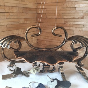 Schlüsselhalter für die Wand, Metall-Schlüsselanhänger, Wand-Schlüsselhalter, Schlüsselhaken, Schlüsselhalter mit Ablage, Schlüssel-Organizer, Schlüsseletui, Schlüsselständer, geschmiedeter Schlüssel