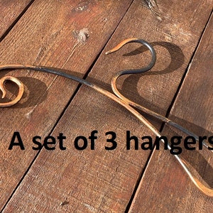 Hanger for clothes, clothes hanger, storage hanger, closet hanger, coat hanger, dress hanger, hanger, clothes, wardrobe, closet, skirt,shirt