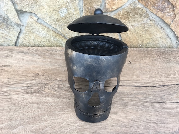 Aschenbecher, Aschenbecher Totenkopf, Aschenbecher Deko, Horror Geschenk,  Halloween Geschenk, Aschenbecher Zigarre, Raucher Pfeife, Raucher  Accessoire, Raucher Werkzeug - .de