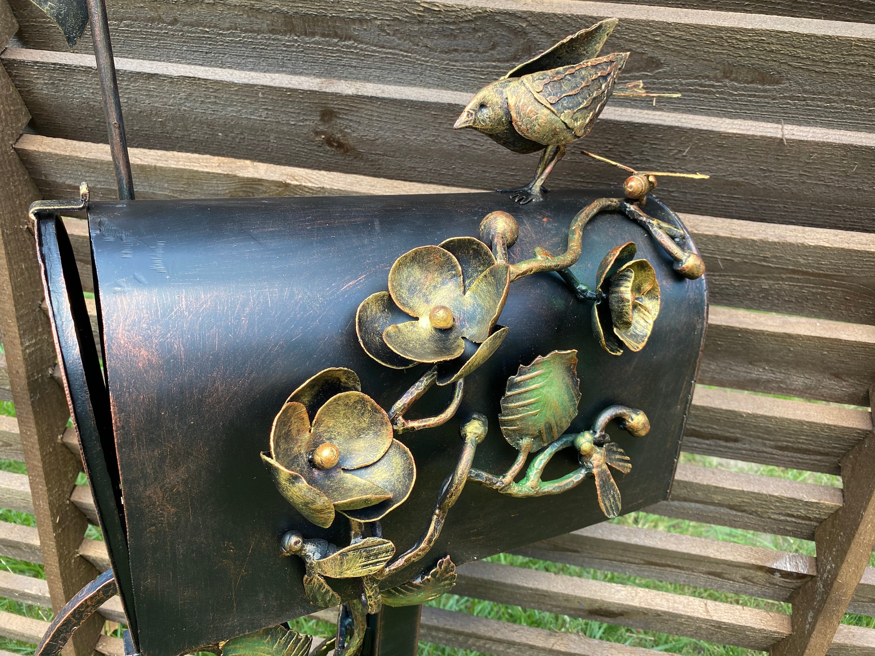 Boîte Aux Lettres En Fer Forgé Avec Cadenas – Déco Oiseau Et Roses – Idée Cadeau