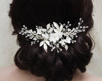 Silver or Gold Bridal Hair Comb, Floral Hair Comb, Wedding headpiece, Bridal Hair vine, Wedding Hair Comb, Hair jewelry, Hair accessory