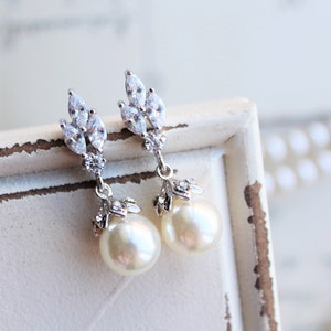 Bridal Earrings, Art Deco Earrings , Vintage Style  Pearl Earrings,  Wedding Earrings,  Pearl Drop Earrings,  Stud Earrings, Wedding Jewelry