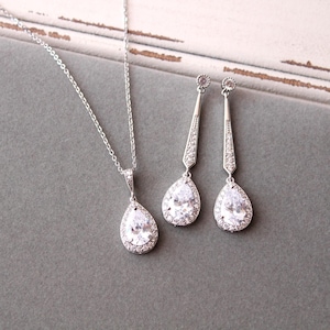 Art Deco Earrings Vintage Style Crysta drop Earrings and Necklace set  Bridal Earrings Wedding Earrings Wedding jewelry set Gift for bride