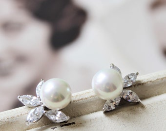 Wedding Earrings, Bridesmaid Earrings ,Bridal Earrings,Vintage Style Pearl Earrings, Wedding Jewelry, Crystal  Earrings UK