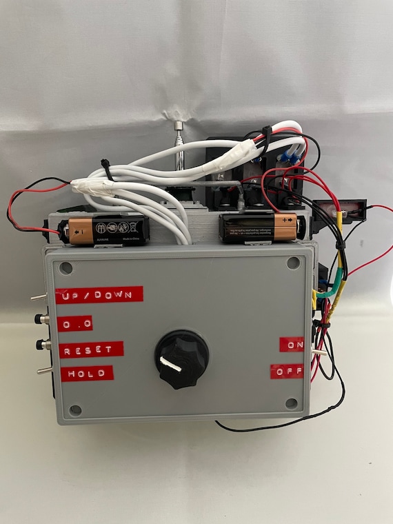 Radiocommande Futaba FP-T8 UAP Pcm 1024 Pour Avion/hélico – Occasion