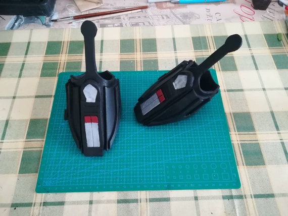 スパイダーマン ホームカミング ウェブ シューター (x2) - Etsy 日本