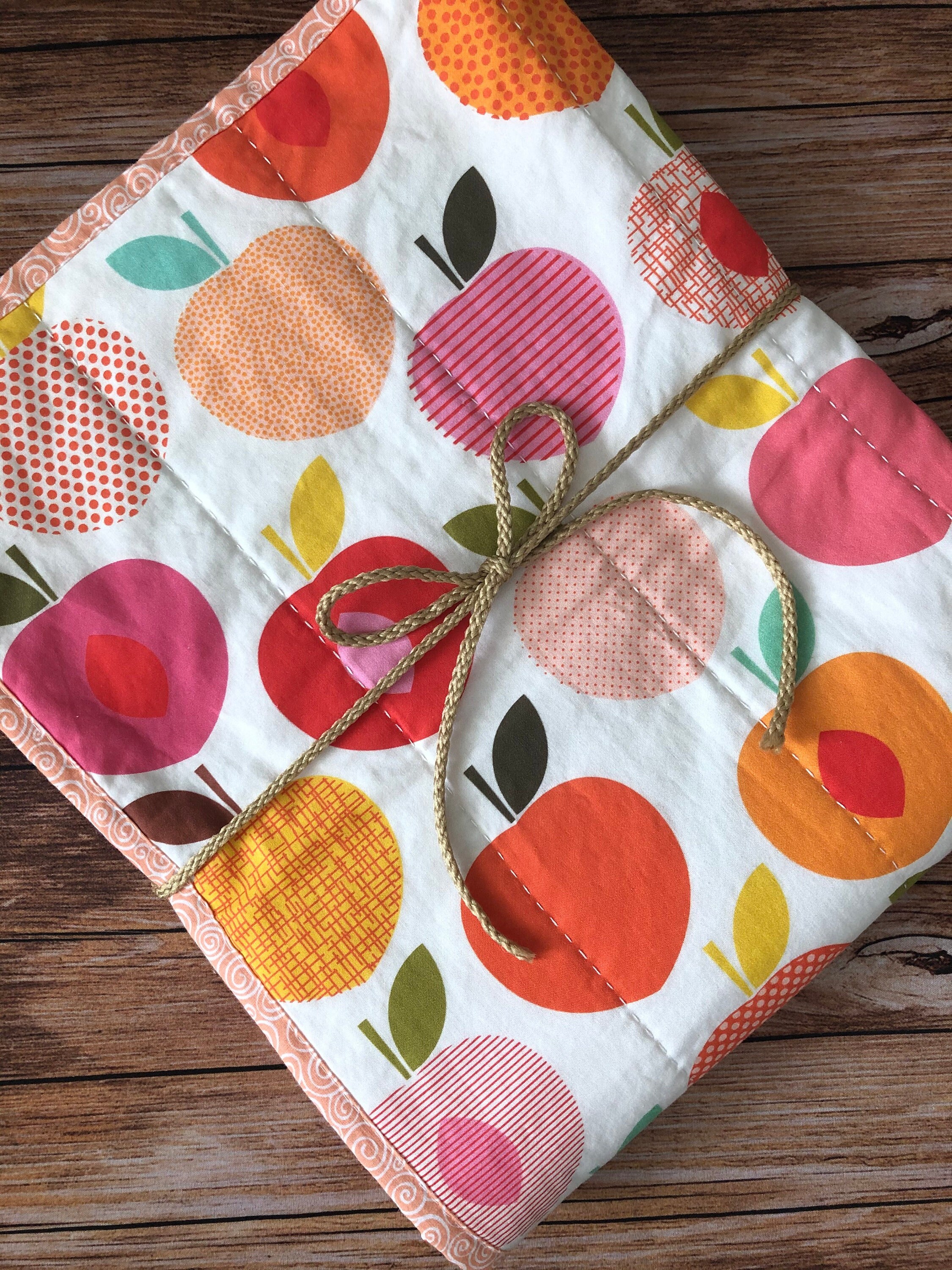 クリスマスファッション Quilt, Kids Quilt, Girl Baby Quilt, Peach Lap Baby Quilt, クッション・座布団