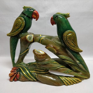 Jade Stone parrot, Green Aventurine Parrot, Love Birds, Gemstone birds, Parrot Statues, Bird Figurines, Gemstone Sculptures
