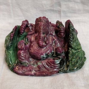 Ruby Ganesha, 1700 caret Ruby Zoisite Gemstone ganesha, Hindu God Ganesh, Lord Ganesha, Hindu God Figurine, Ganesh Idol, Spiritual figurines