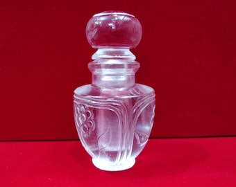 Crystal perfume bottle, Gemstone perfume bottle, Attar bottles, Handcarved Crystal Bottles, Spirit bottles, Gemstone Carvings