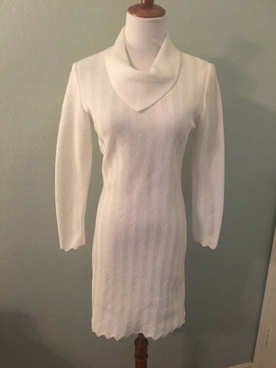 I Magnin Made in Italy White Knit Dress - image 1