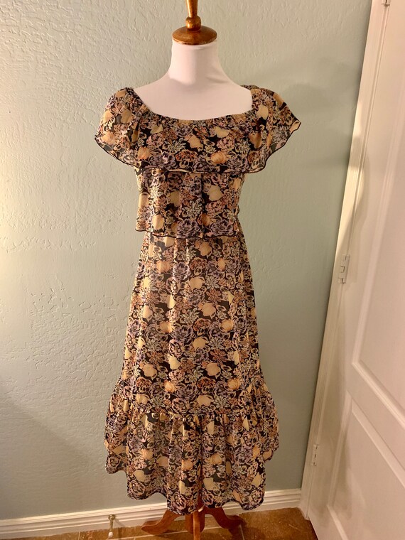Vintage 70s Fruit and Floral Ruffle Sundress - image 2