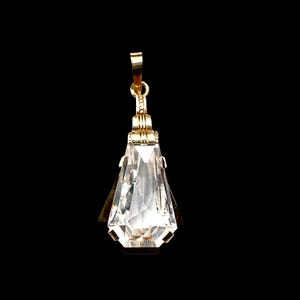 Vintage Art Deco Style 14CT Gold Pendant image 1