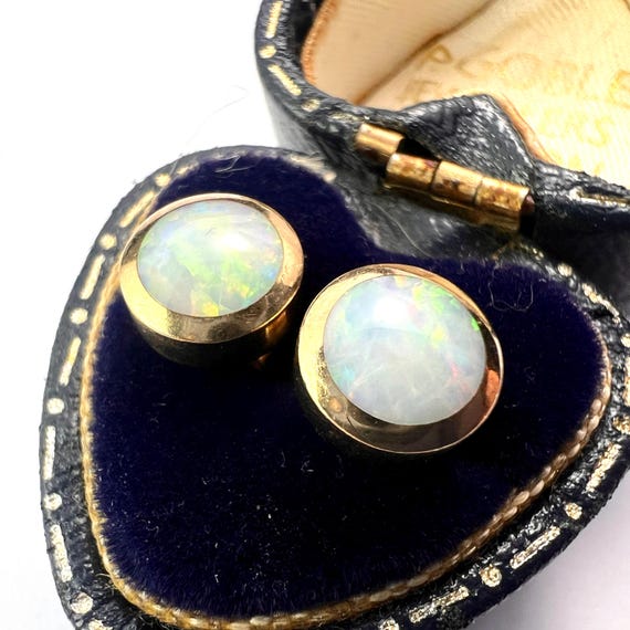 Vintage Solid 18CT Gold Opal Stud Earrings - image 6