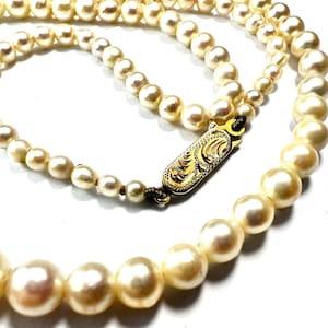 Vintage Art Deco 9CT Gold Clasp Graduated Cultured Pearl Necklace