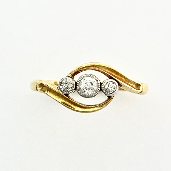 Antique Edwardian 18CT Gold Three-Stone Diamond Ring