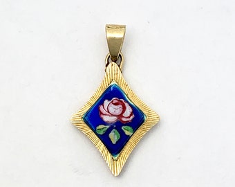 Vintage 18CT Gold Handmade Painted Rose Flower Enamel Glass Pendant