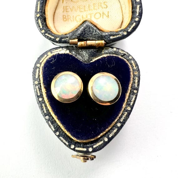 Vintage Solid 18CT Gold Opal Stud Earrings - image 5