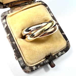 Vintage 18CT Gold Three Colour Gold "Russian" Rolling Trinity Wedding Ring • 9.6g