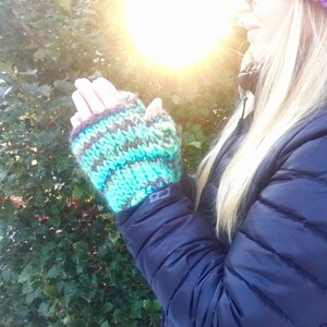 Emerald Isle Fingerless Mitts PATTERN - Tunisian Crochet