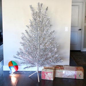 Evergleam Aluminum Christmas Tree - Etsy
