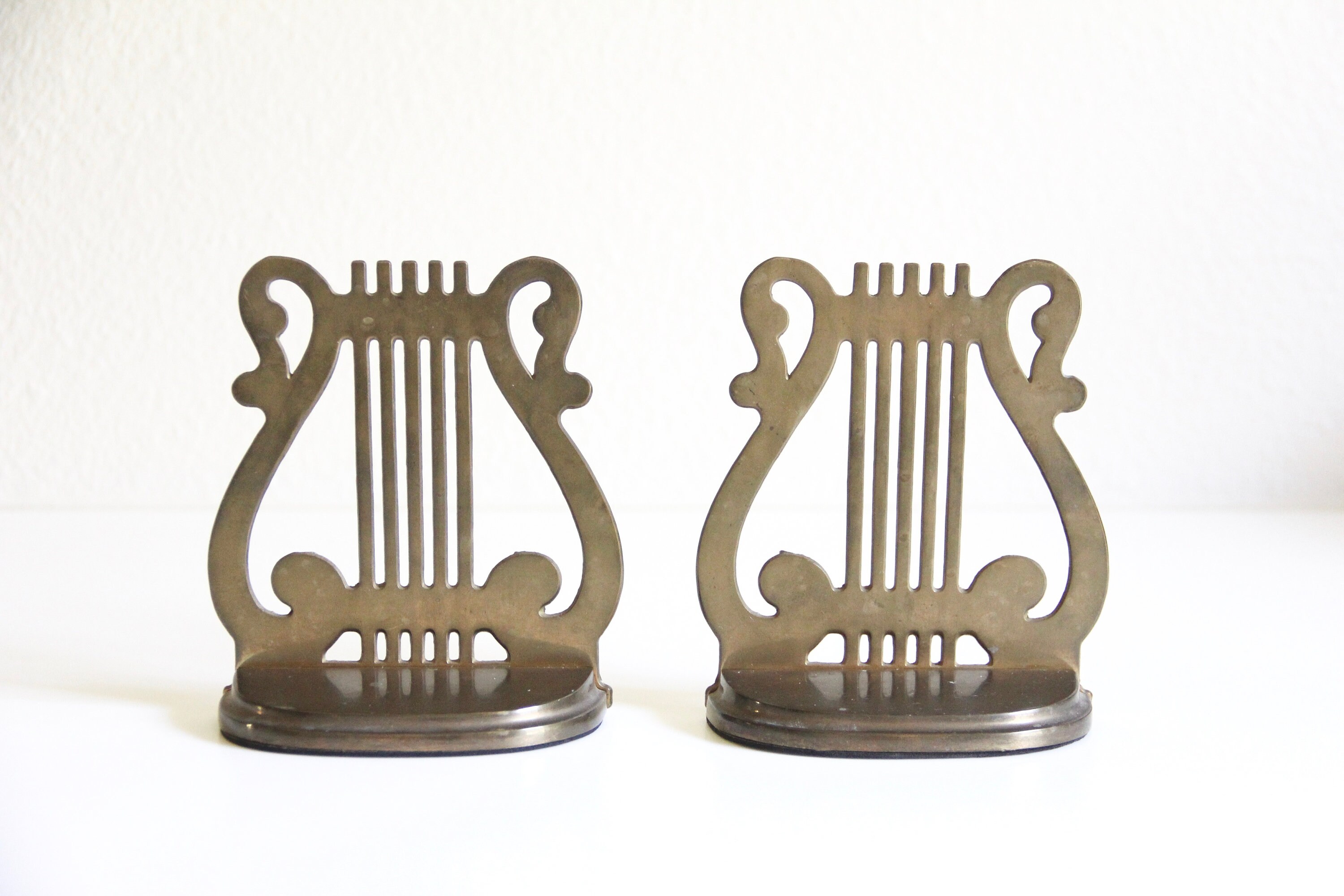 music bookends music bookends