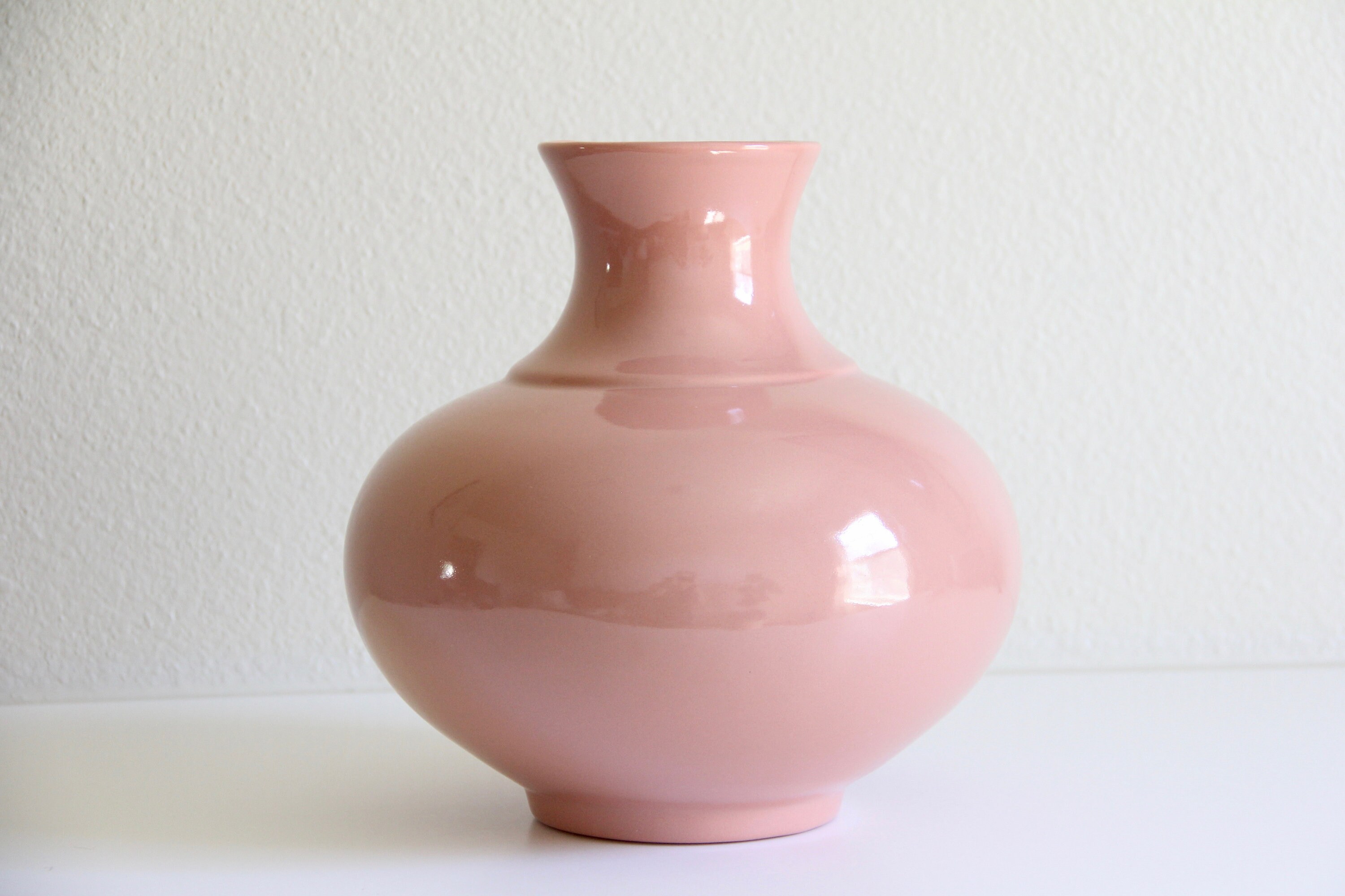Vintage Haeger pink ceramic bulb vase Large pink ceramic Etsy