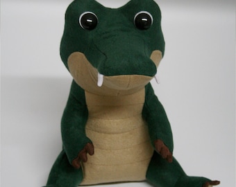 Baby Crocodile Sewing Pattern --  PDF Tutorial -- Digital Files -- Soft Decorative Doll -- 8 inches Doll