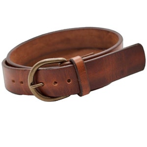 Women's Medium Brown 1.5 Leather Belt | Steel or Brass Horseshoe Buckle | The Brooke