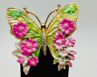 Stunning Pink and Green Large Butterfly Needle Minder/Magnet