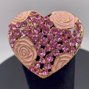 Beautiful Pink Crystals and Roses Heart Needle Minder/Magnet