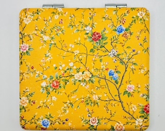 Pretty Flowers on Yellow Background Bead Case - NOT FOR CHILDREN