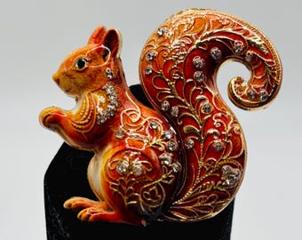 Beautiful Brown/Orange Enamel Crystal Squirrel Needle Minder/Magnet