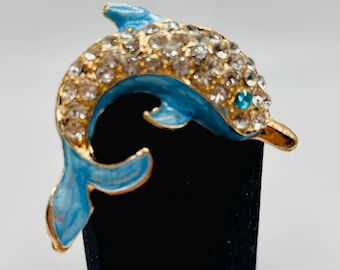 Gorgeous Blue and Clear Crystal Dolphin Needle Minder/Magnet