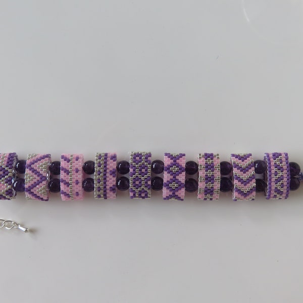 Bracelet ajustable violet, rose et argenté, bracelet tissé main, bracelet perles Miyuki Delica, bracelet perles améthyste. Cadeau pour elle