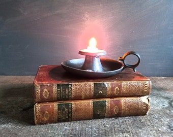 Antieke Franse leren boeken: antiquarisch decor 1816
