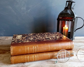 Antieke Franse Voltaire-boeken, leergebonden decor, 1830, paar
