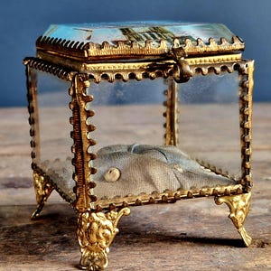 Boîte à bijoux ancienne, boîte à bijoux ancienne, boîte à bijoux ancienne, cadeau pour la mariée, décoration de boudoir français, boîte à bagues doublée de soie, idées cadeaux de mariage