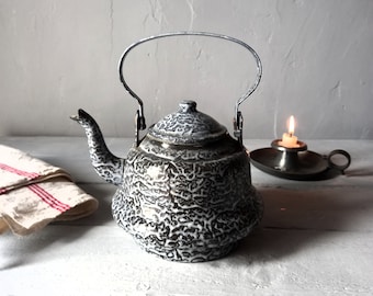 French enamel kettle. French enamelware. French farmhouse. Vintage enamelware. French enamel. Enamel kettle. Rustic home decor. 1950s enamel