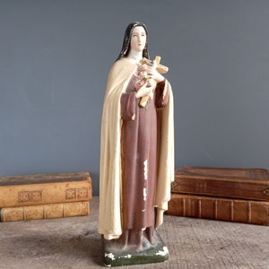 French statue  St Therese of Lisieux. Chalkware statue. Catholic statue. Statue of saint. Christian art. Catholic gifts. Prayer room decor.