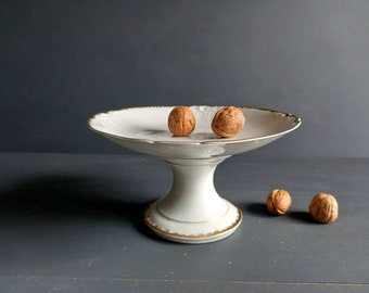 French vintage cake stand. Cupcake stand. Table centerpiece. Vintage cakestand. Fall table decor. French vintage. Centerpiece. Table decor.