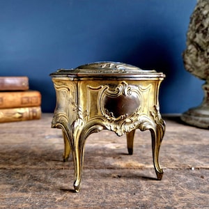 Boîte à bijoux ancienne. Boîte à bijoux française. Boîte à bijoux. Cadeau pour la mariée. Boîte à bijoux. boîte à bijoux vintage. Cadeau de Noël unique pour elle. Années 1920