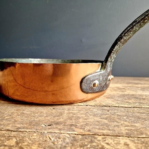 French copper saute pan heavy Copper pan Copper pots and pans Copper housewarming gift Copper cookware French country kitchen decor