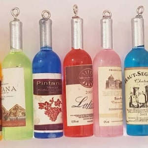 10 wine bottle charms pendants, jewellery making, earrings, Keychain/Keyring, Resin, wedding favor