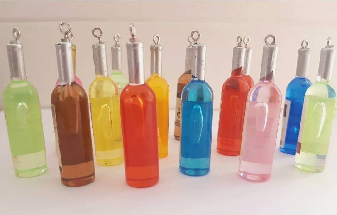 WAY DENG 10-pack Multi-colors Resin Wine Bottle Keychain Drop Dangle Home Car Key Ring Holder Women Ladies Purse Bag Charms Bulk Hanging Decorations At Women's Clothing Store