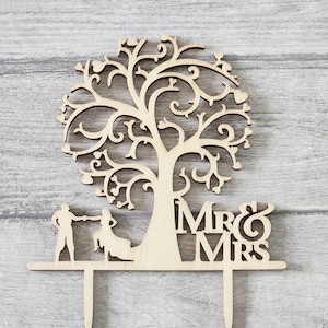 Mr and Mrs wedding cake topper, Wooden tree of life decoration, rustic natural wood